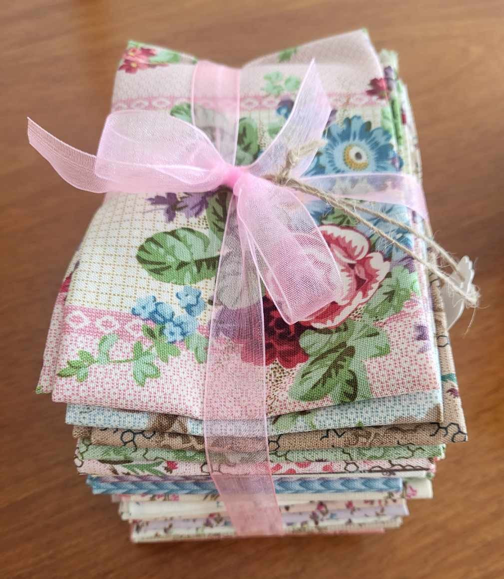 Ayla Fat 1/8 Bundle by Max and Louise Co