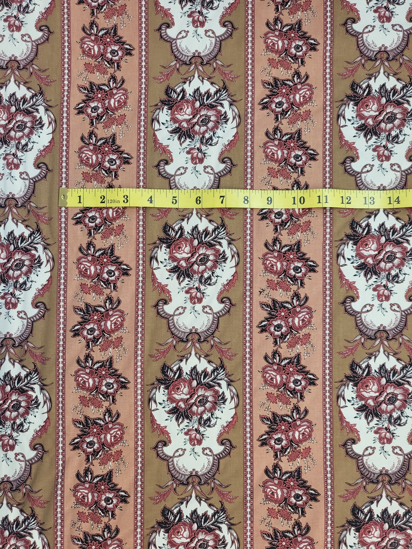 Reproduction Border Print 1.35 Metres - SP336