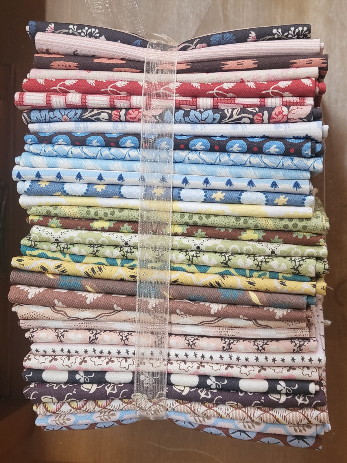 The Gooch Coverlet Fat 1/4 Bundle by Margaret Mew and Judy Newman