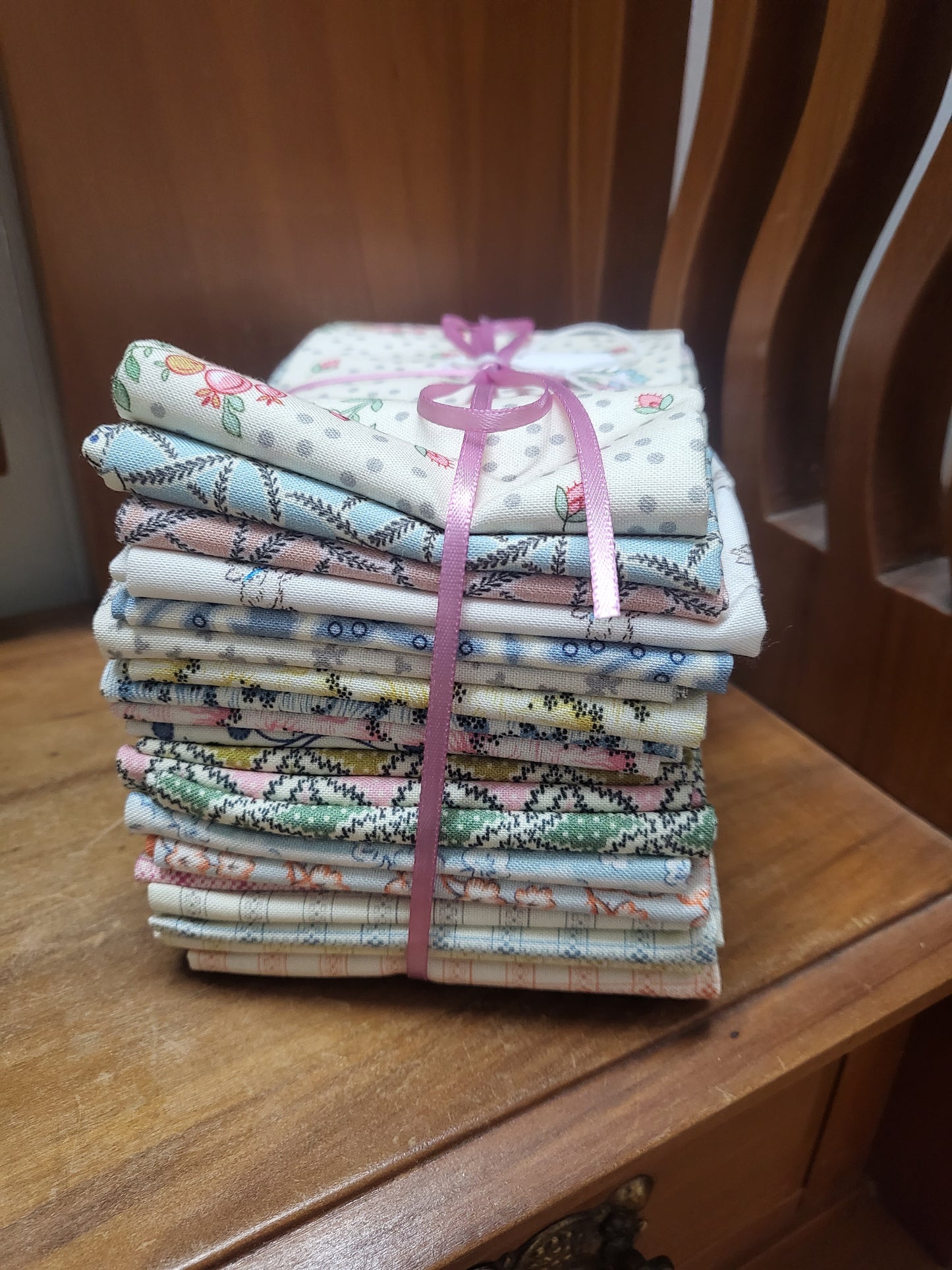Stoneleigh Fat 1/8 Bundle